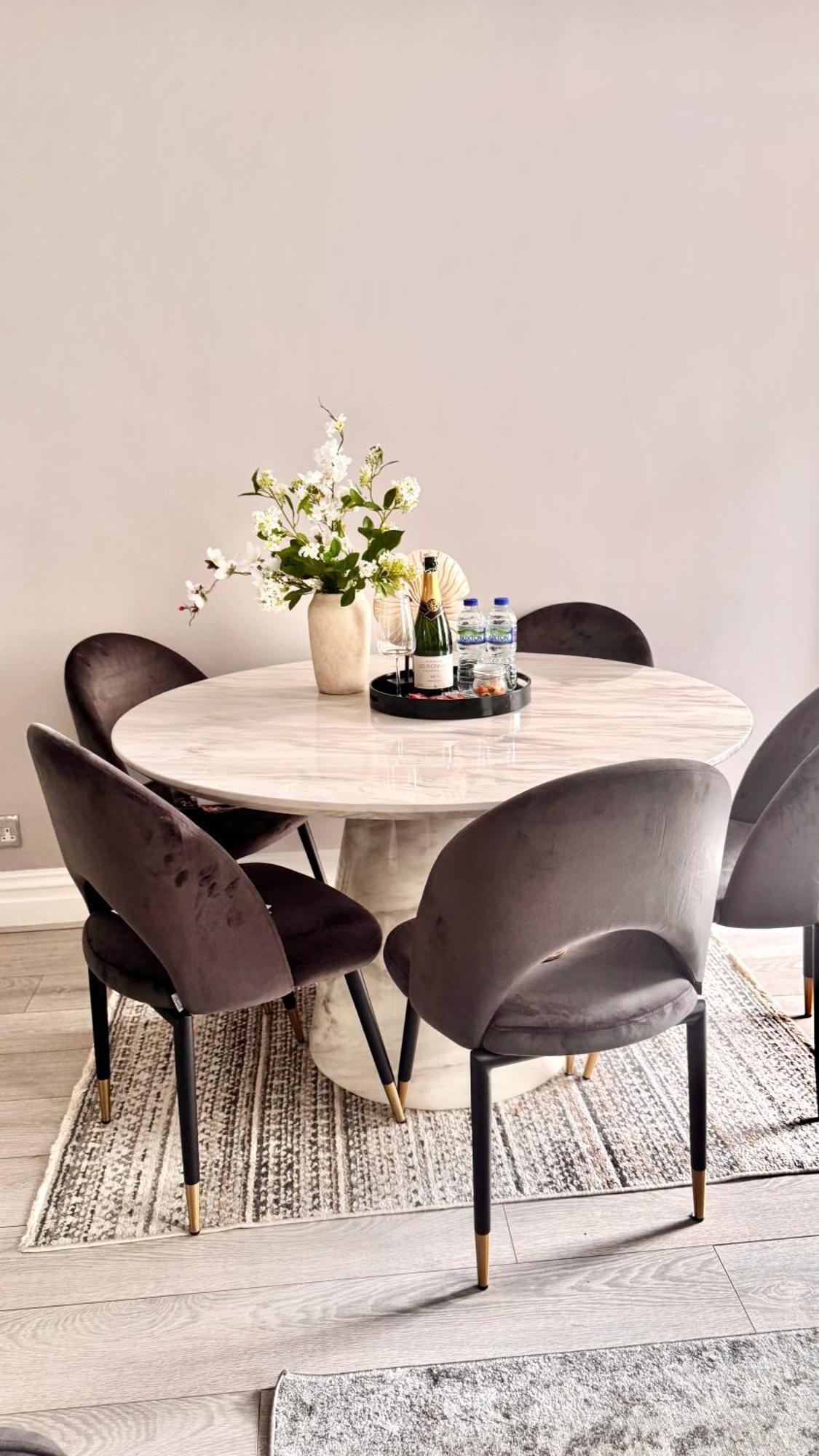 Apartment Stunning 2br In The Heart Of Chelsea London